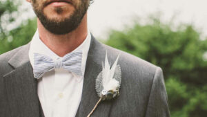Scopri di più sull'articolo Come trovare il vestito da sposo perfetto